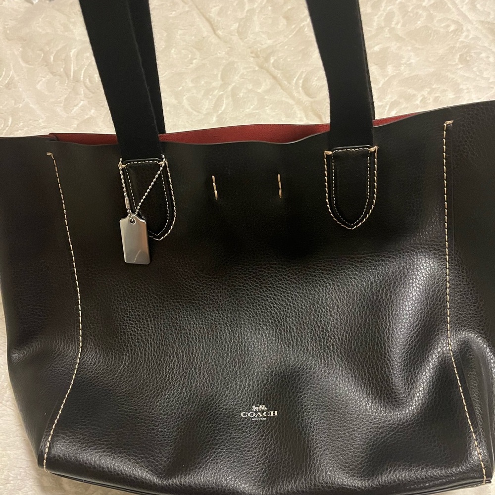 Black Derby Coach Tote